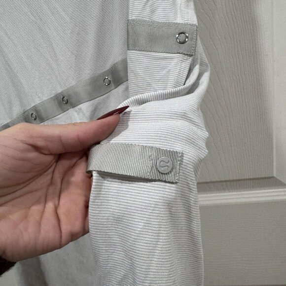 Lululemon Scarf Vinyassa White Gray Striped Snaps Infinity Wrap Cowl Shawl - Picture 5 of 6